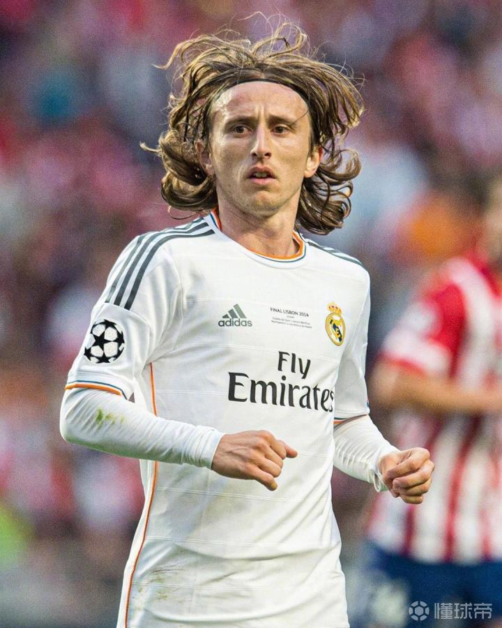 冷门！湖人输给垫底球队，赛后数据盘点，最大输球责任并非东契奇