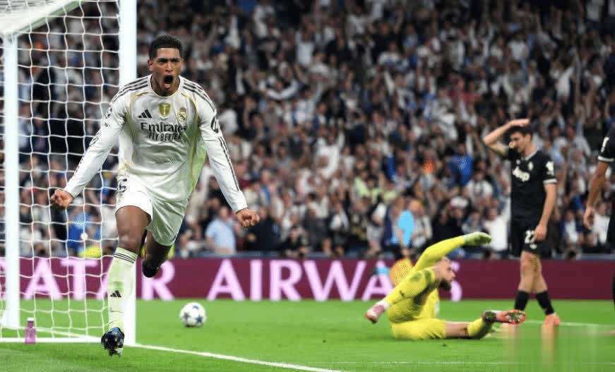 双响空投！2025和平精英PSI总决赛暨空投节年度潮流大秀即将在三亚开幕，精彩节目引爆盛夏 ｜ 和平精英赛事