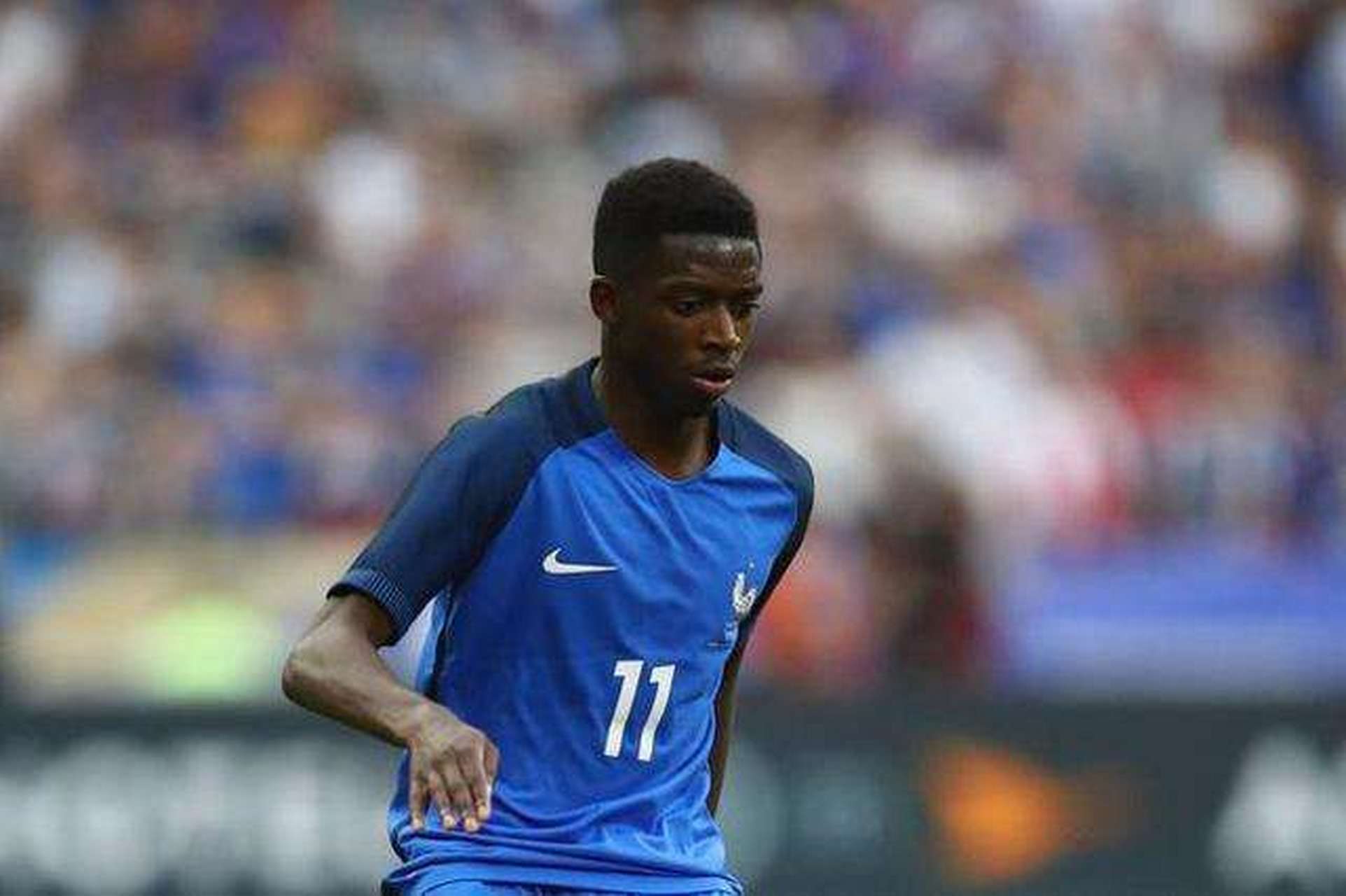 中锋市场暗流涌动！绿军尼克斯扎堆询价理查德，太阳面临留放两难抉择