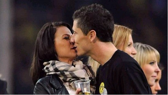 XYG别去KPL丢人了，领先5000经济都能输，临时席位赛不敌“小AG”！