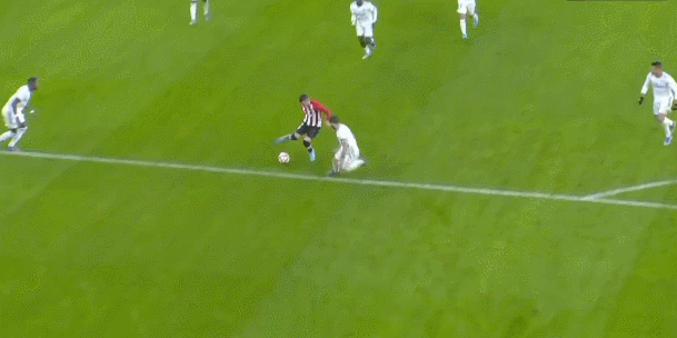 [中超]米内罗一射两传吴曦进球 申花客场击败河南